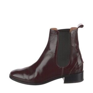 Women’s designer boots size 6.5